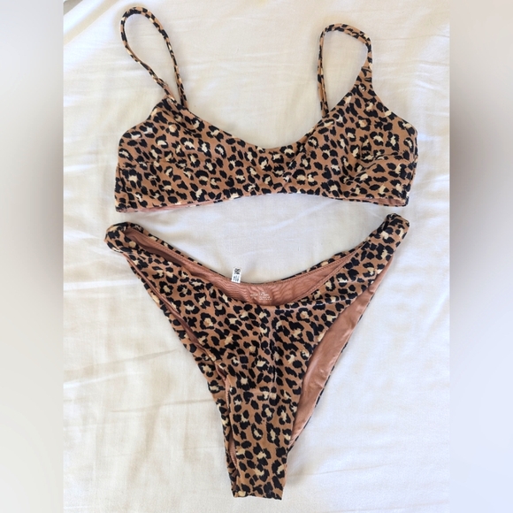 Aerie Cheeky Bikini - Picture 1 of 2